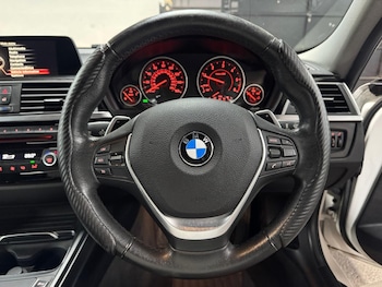 Used BMW 3 Series 2016 for sale - 76801139: Photo