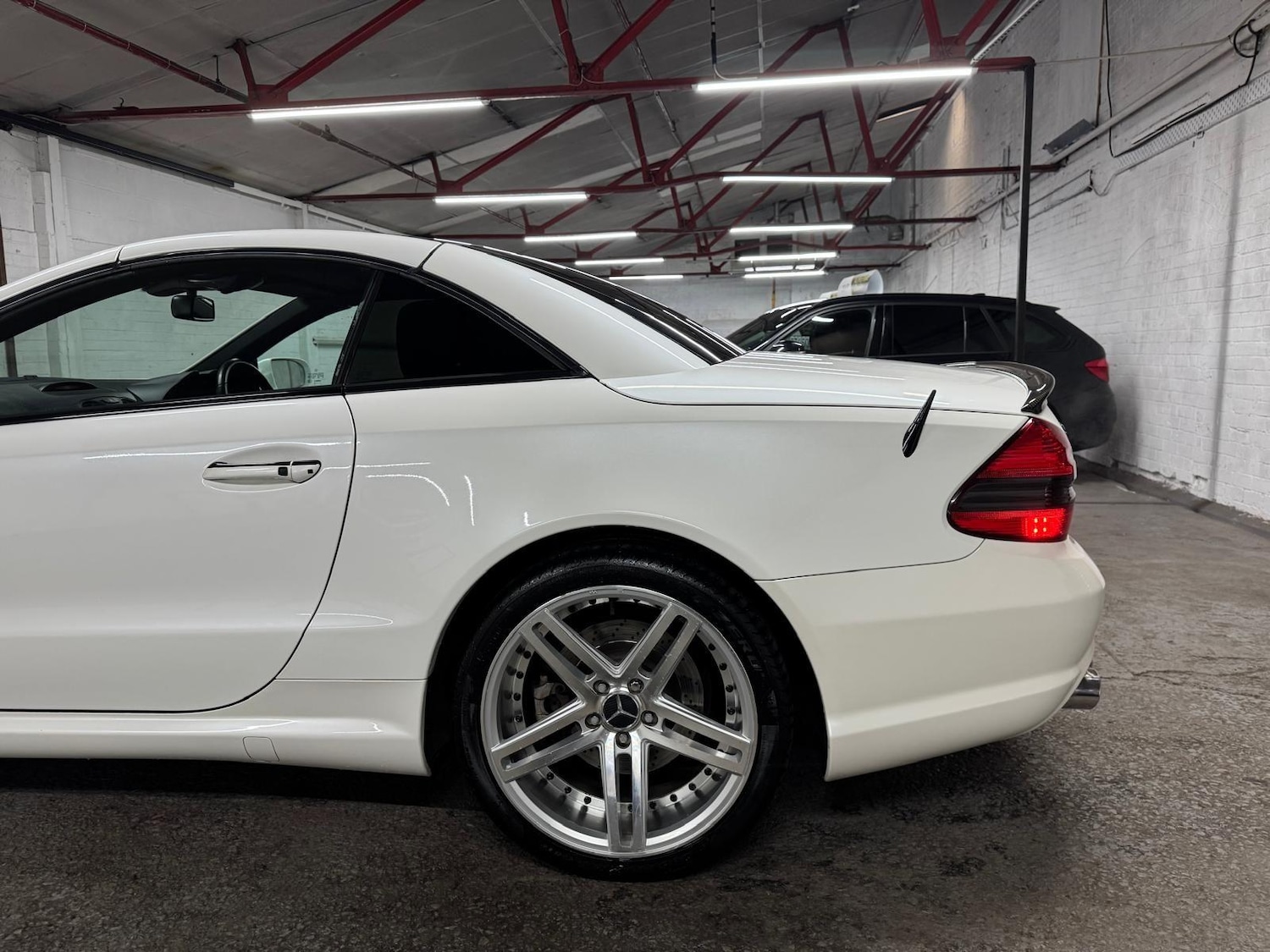 Used Mercedes-Benz SL 2008 for sale - 78127828: Photo 27