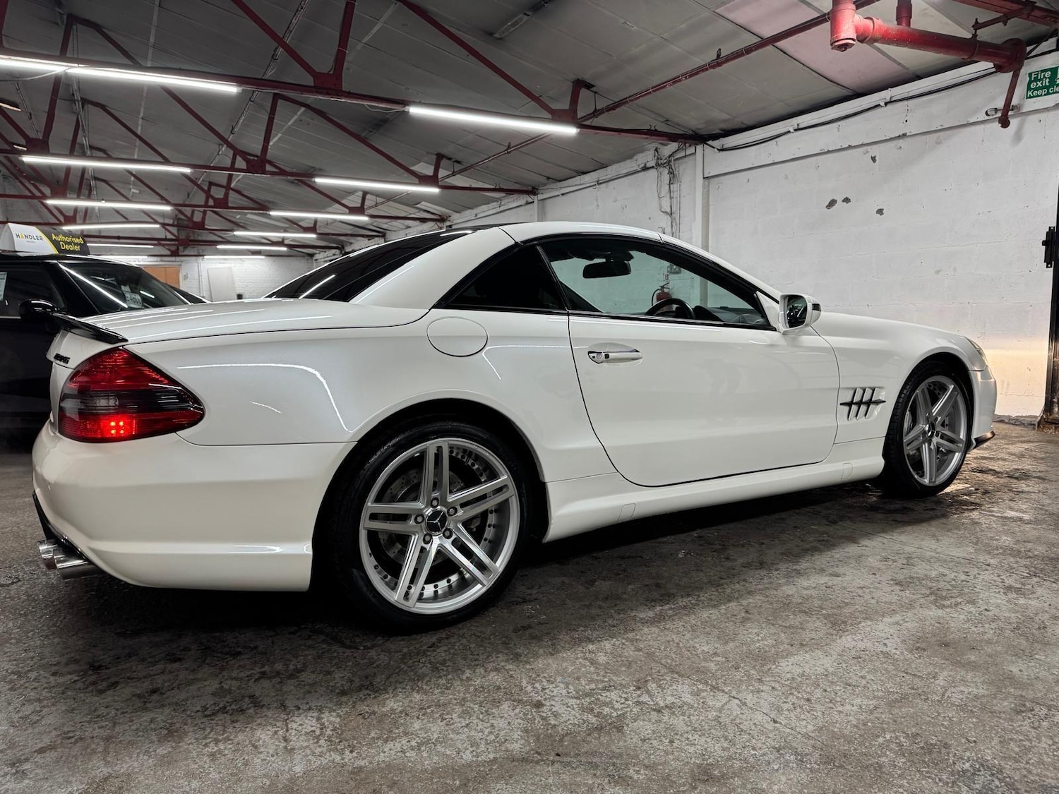 Used Mercedes-Benz SL 2008 for sale - 78127828: Photo 38