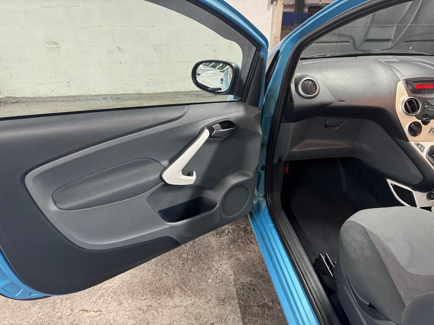 Used Ford Ka 2012 for sale - 76513178: Photo 16