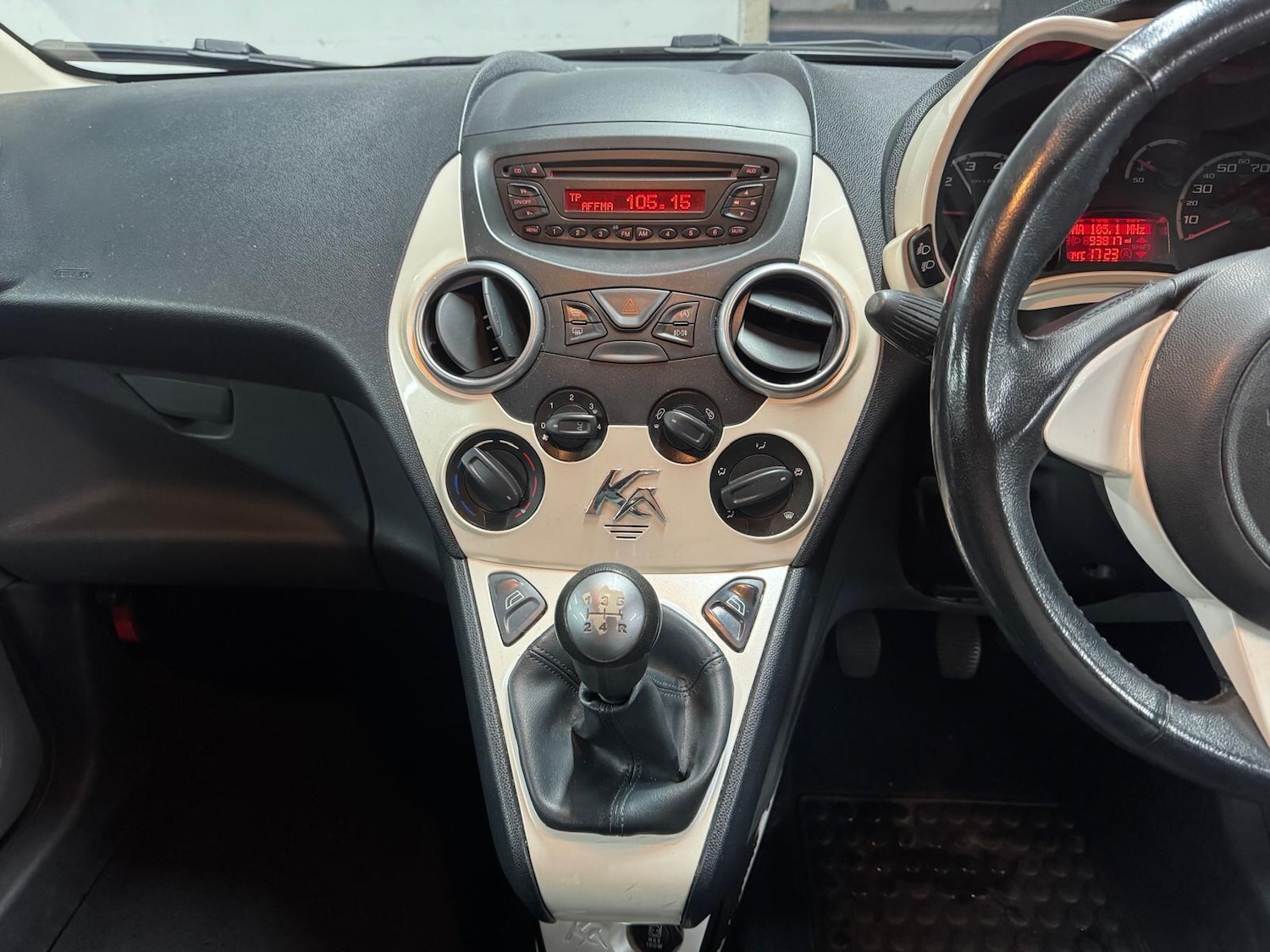 Used Ford Ka 2012 for sale - 76513178: Photo 33