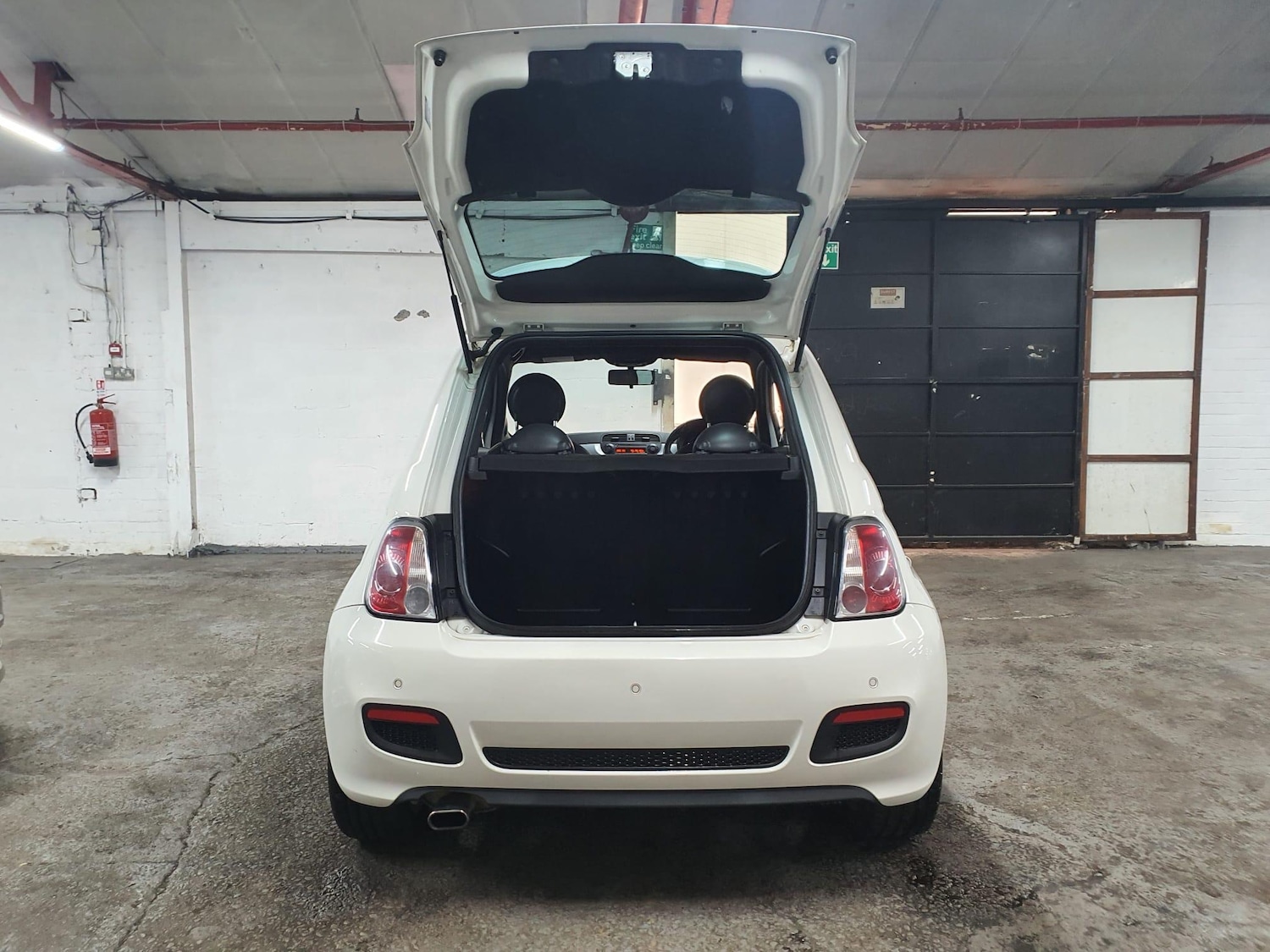 Vehicle 33
