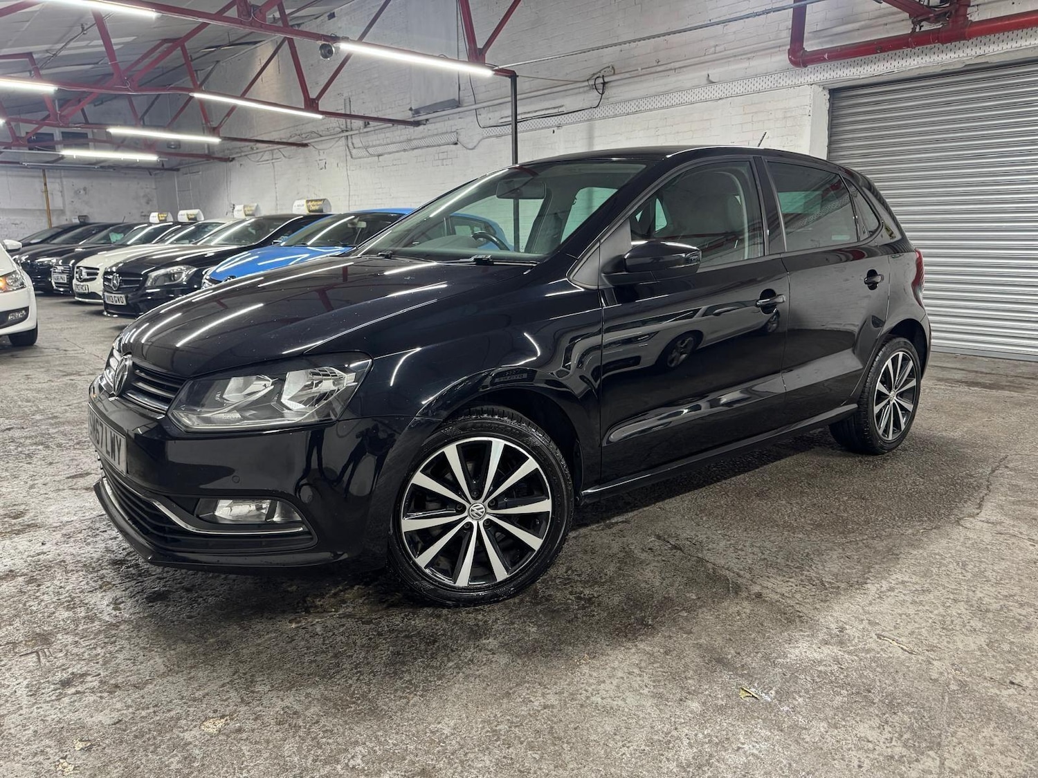 Used Volkswagen Polo 2017 for sale - 76021033: Photo 1