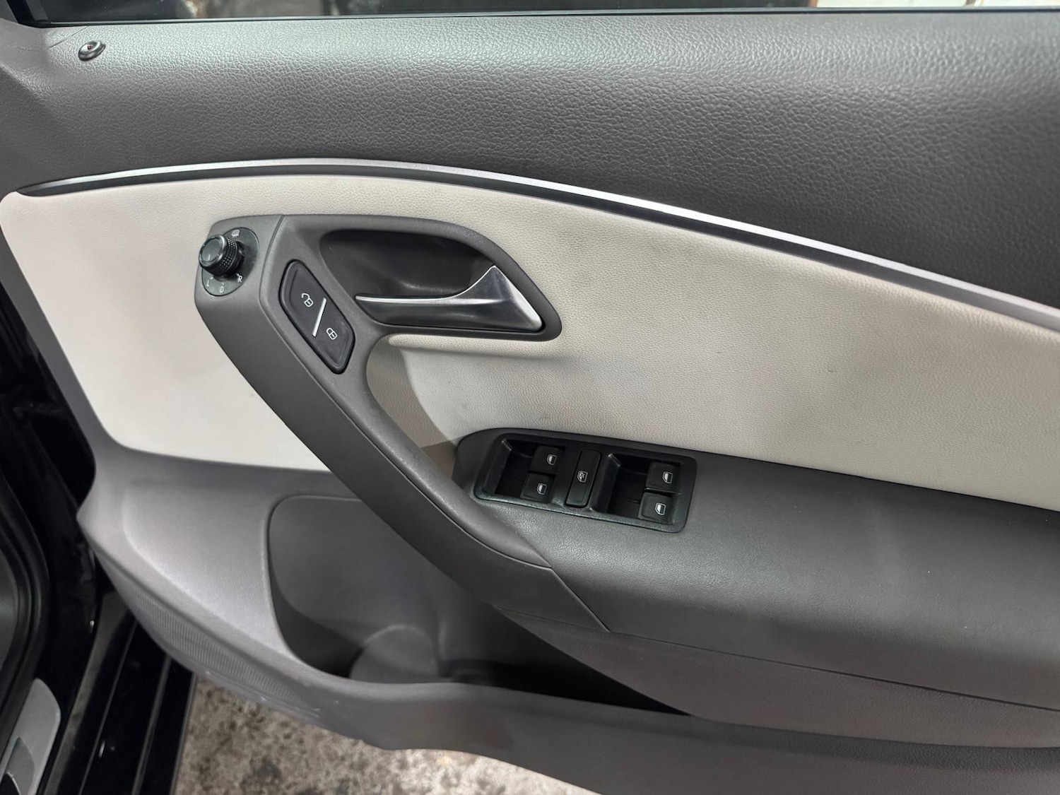Used Volkswagen Polo 2017 for sale - 76021033: Photo 11