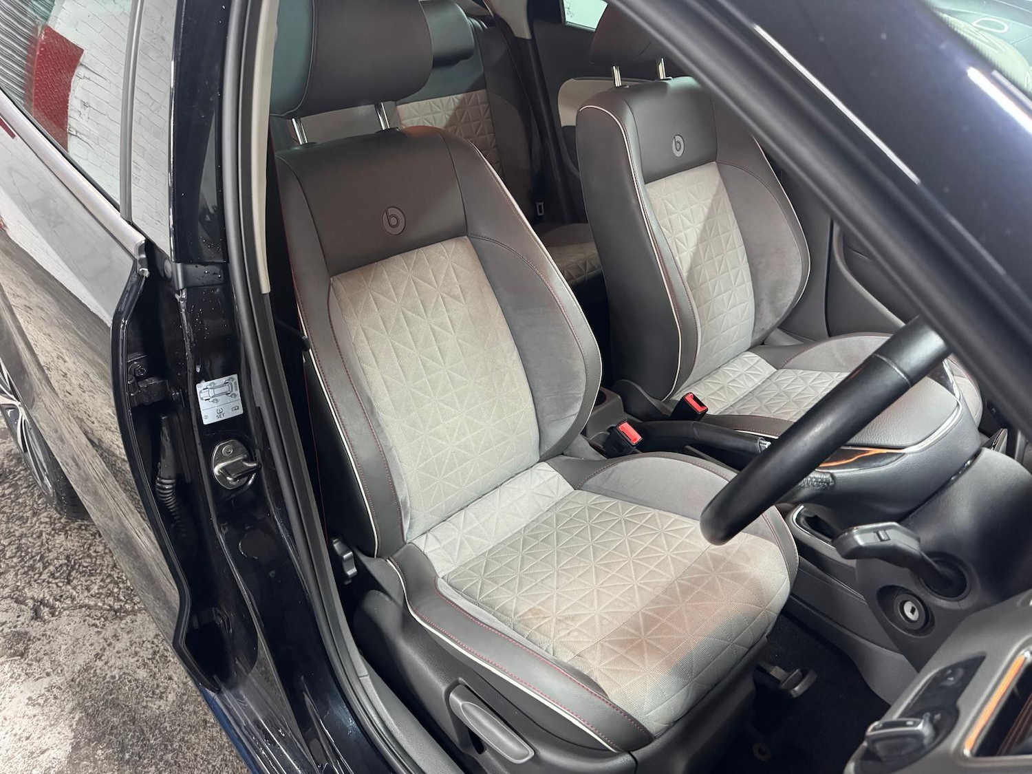 Used Volkswagen Polo 2017 for sale - 76021033: Photo 13