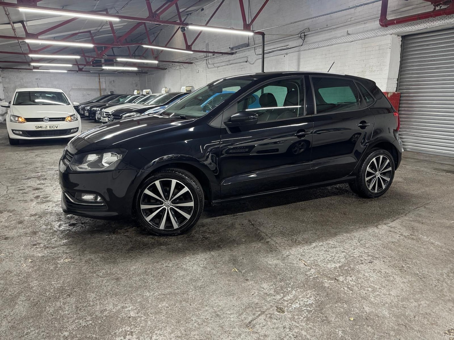 Used Volkswagen Polo 2017 for sale - 76021033: Photo 3