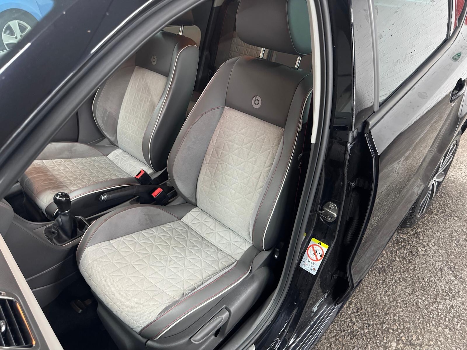 Used Volkswagen Polo 2017 for sale - 76021033: Photo 44