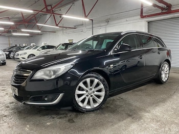 Vauxhall - Insignia