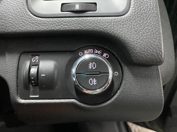 Used Vauxhall Insignia 2017 for sale - 76201024: Photo 22