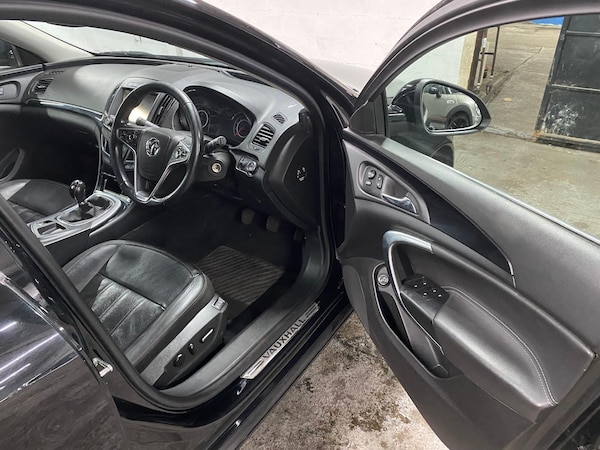 Used Vauxhall Insignia 2017 for sale - 76201024: Photo 9