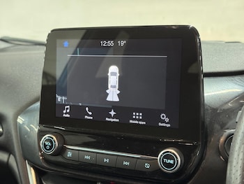 Used Ford Fiesta 2018 for sale - 79401270: Photo