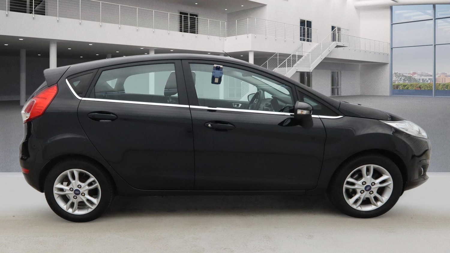 Used Ford Fiesta for sale - 77807949: Photo 4