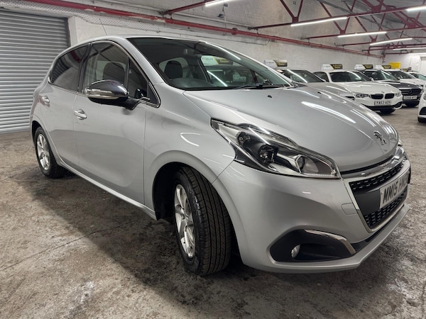 Used Peugeot 208 2015 for sale - 75378111: Photo 11
