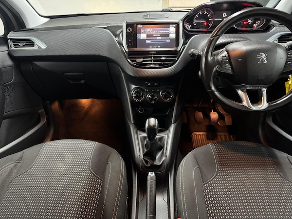 Used Peugeot 208 2015 for sale - 75378111: Photo 22