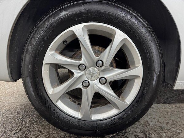 Used Peugeot 208 2015 for sale - 75378111: Photo 25