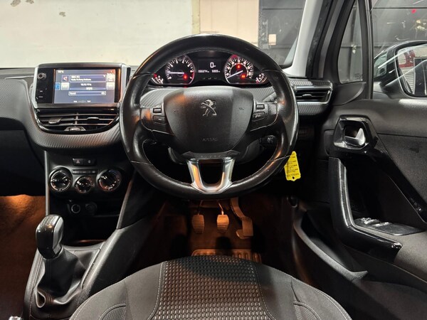 Used Peugeot 208 2015 for sale - 75378111: Photo 29