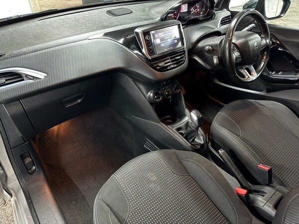 Used Peugeot 208 2015 for sale - 75378111: Photo 41