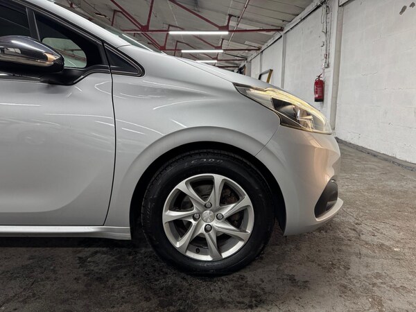 Used Peugeot 208 2015 for sale - 75378111: Photo 45