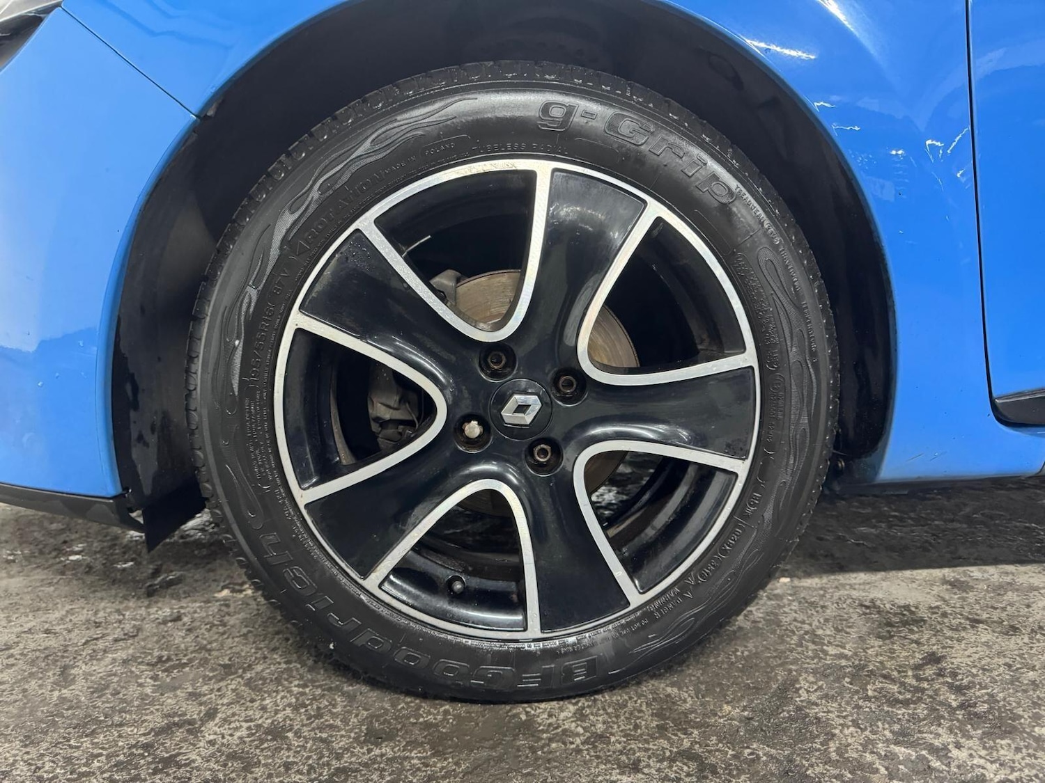 Used Renault Clio for sale - 77015813: Photo 41