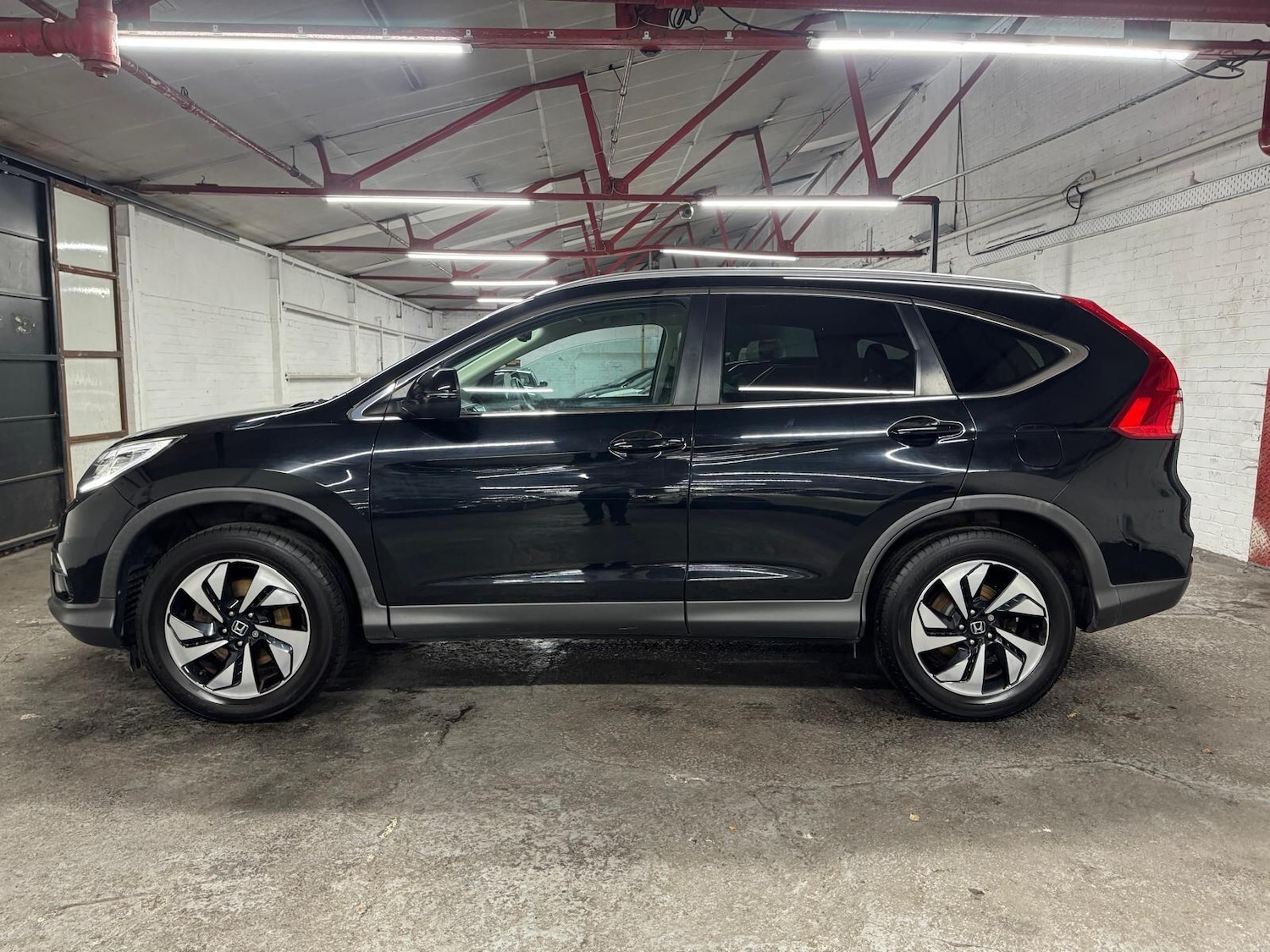 Used Honda CR-V 2016 for sale - 76398982: Photo 24