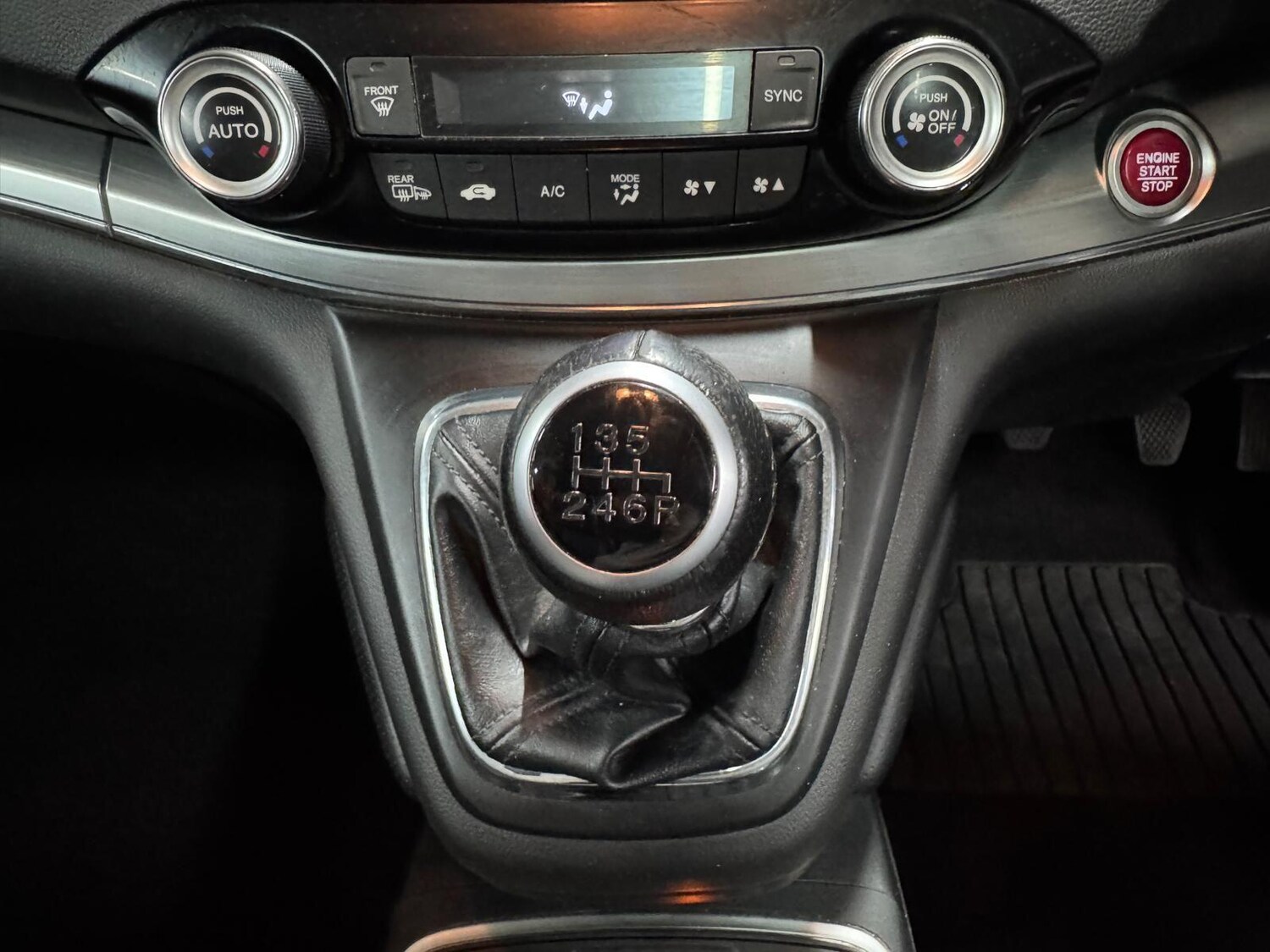 Used Honda CR-V 2016 for sale - 76398982: Photo 40