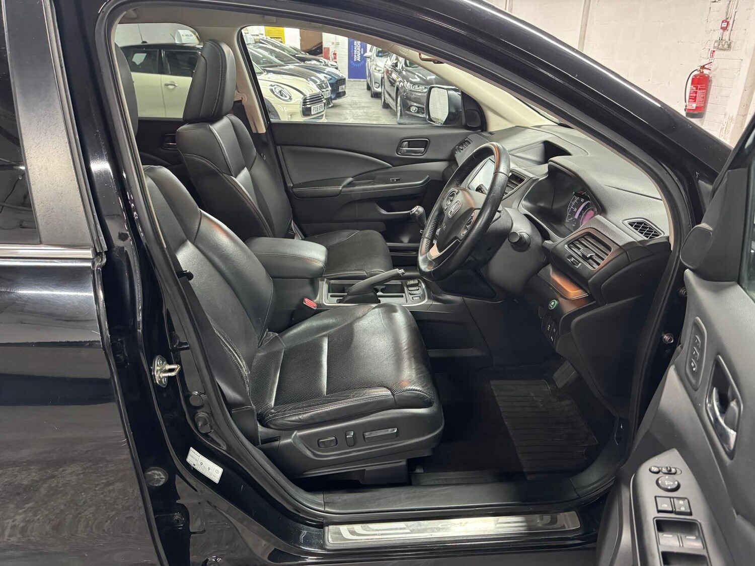 Used Honda CR-V 2016 for sale - 76398982: Photo 48