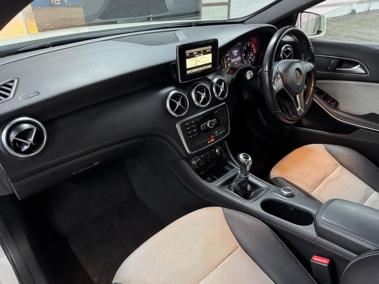 Used Mercedes-Benz A-Class 2014 for sale - 77587022: Photo 33