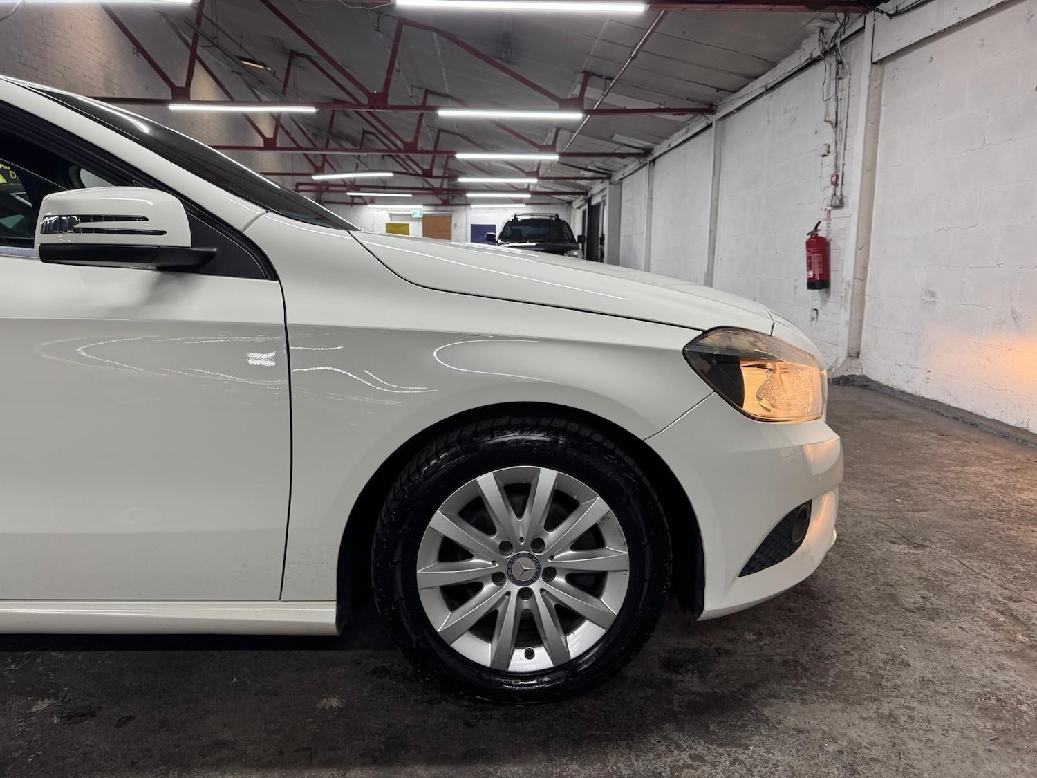 Used Mercedes-Benz A-Class 2014 for sale - 77587022: Photo 40