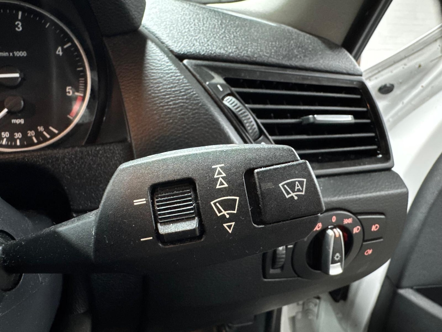 Used BMW X1 2014 for sale - 76849670: Photo 28