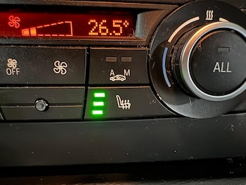 Used BMW X1 2014 for sale - 76849670: Photo