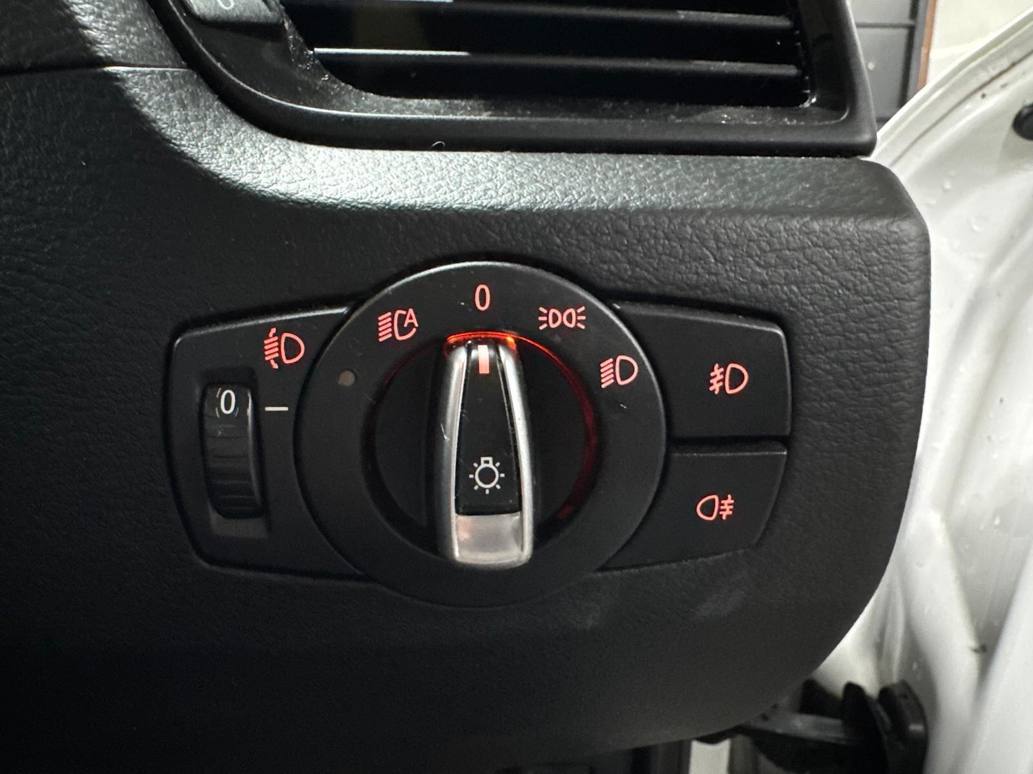 Used BMW X1 2014 for sale - 76849670: Photo 32