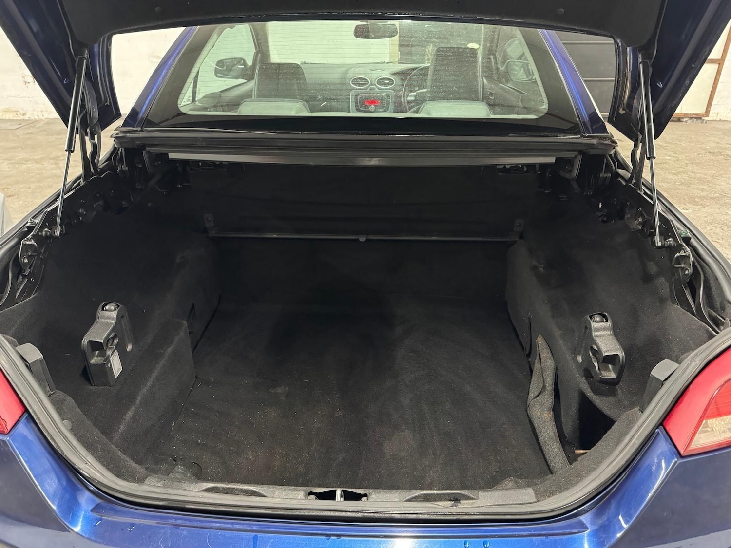 Used Ford Focus CC 2007 for sale - 76666971: Photo 10