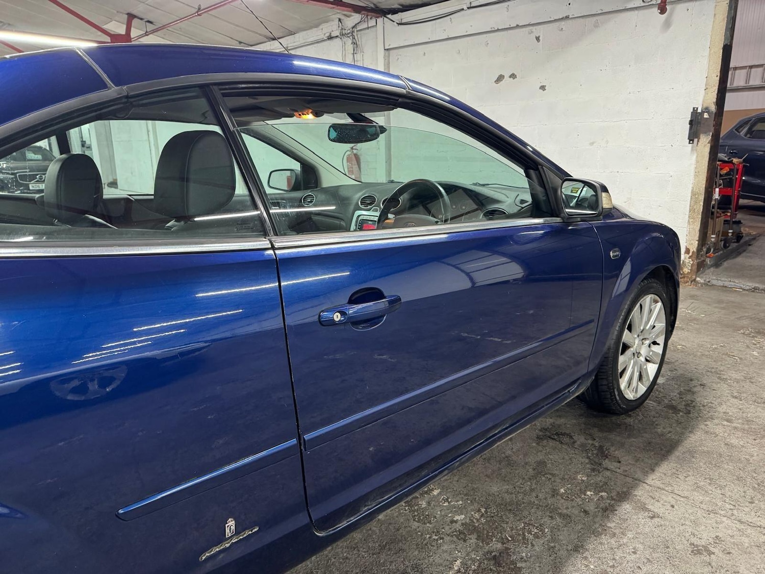 Used Ford Focus CC 2007 for sale - 76666971: Photo 29