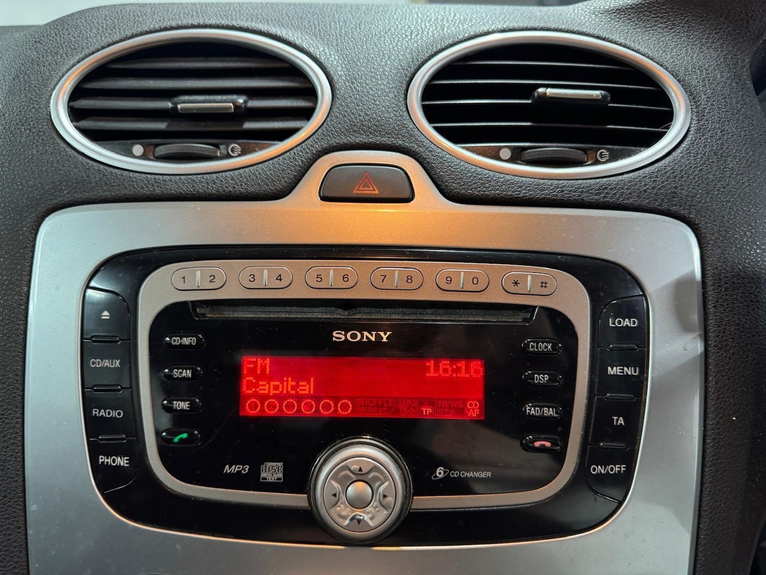 Used Ford Focus CC 2007 for sale - 76666971: Photo 37