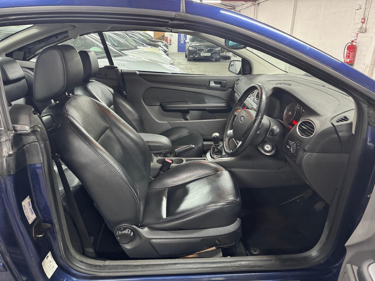 Used Ford Focus CC 2007 for sale - 76666971: Photo 43