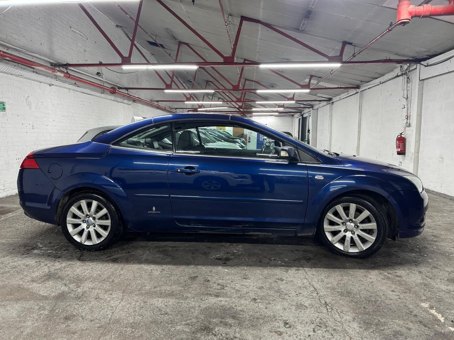 Used Ford Focus CC 2007 for sale - 76666971: Photo 47