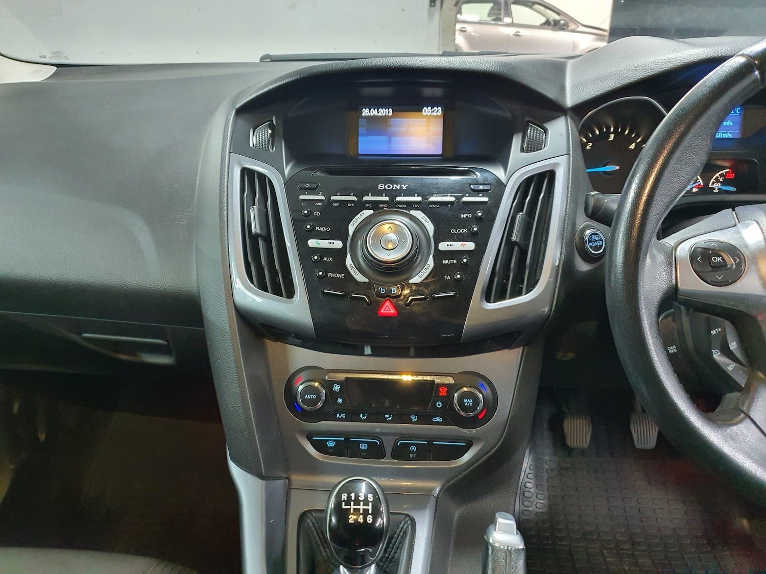 Vehicle 33