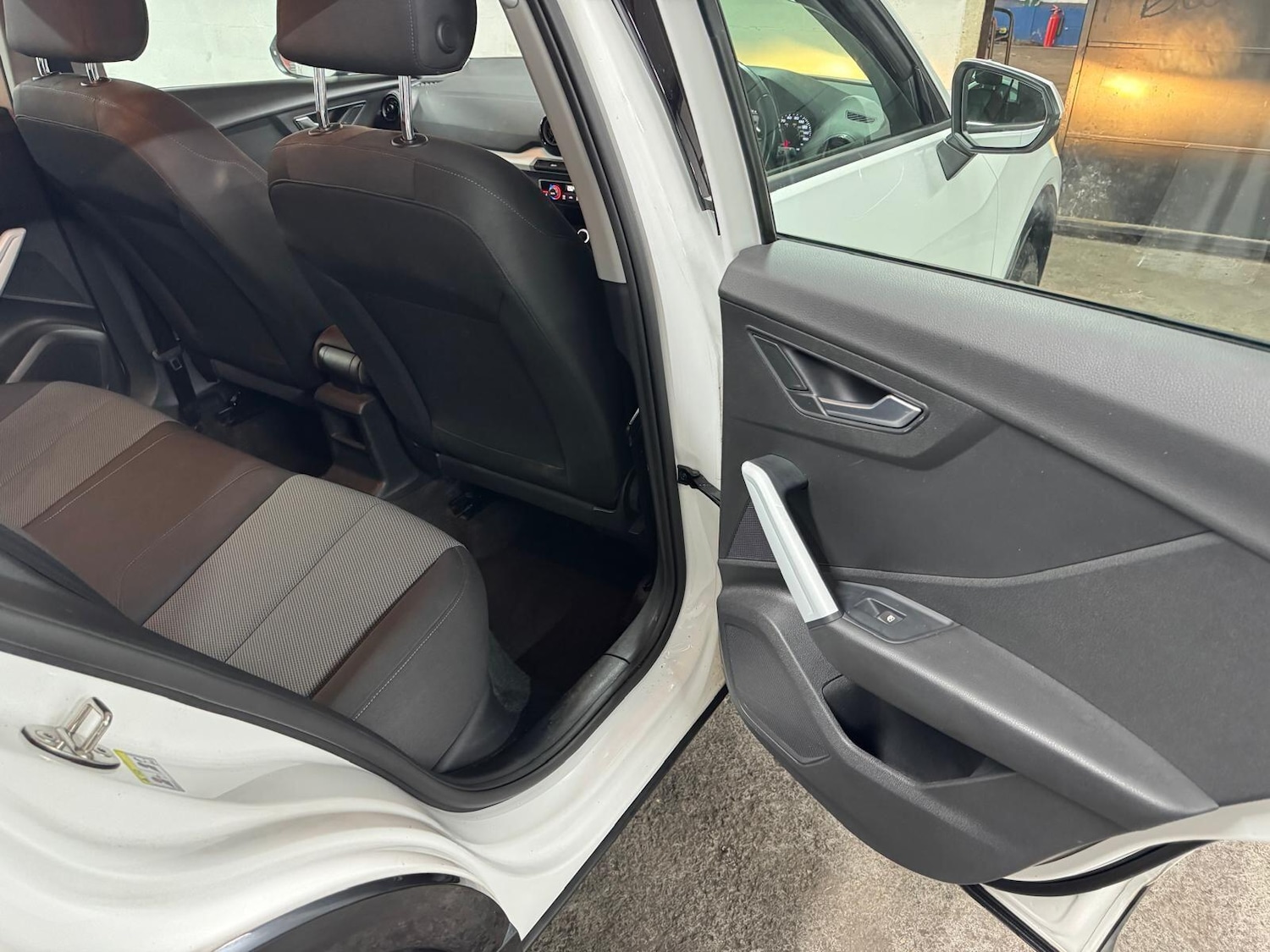 Used Audi Q2 2016 for sale - 76925891: Photo 32