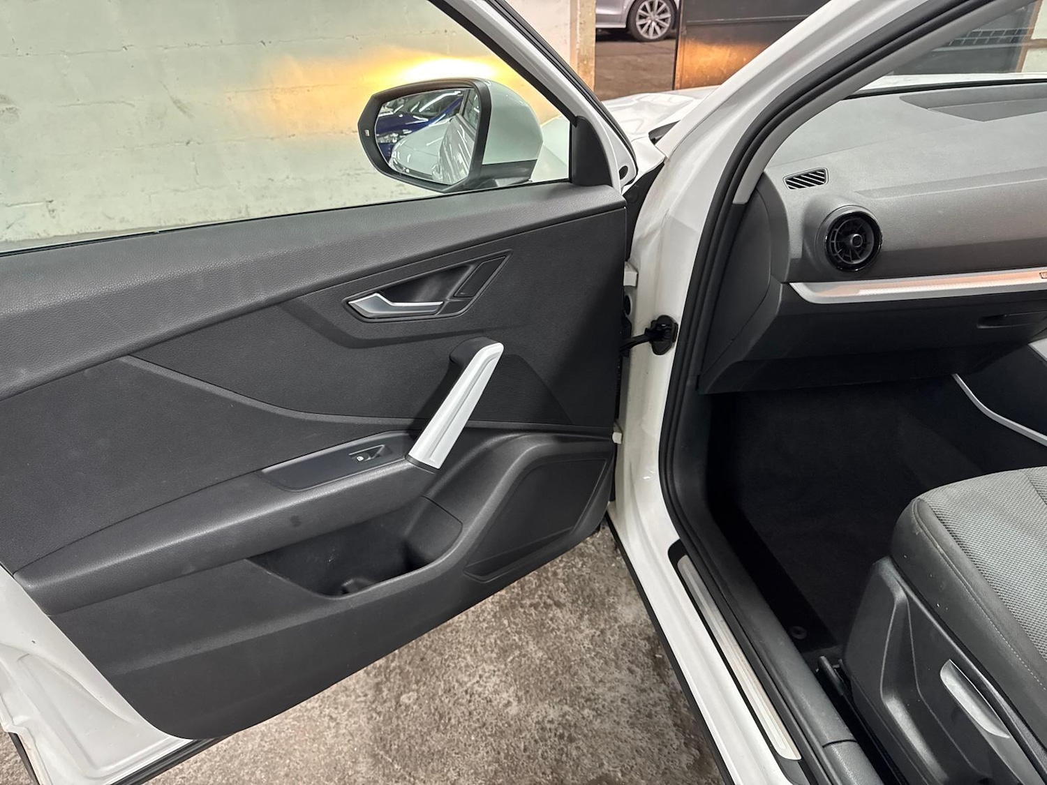 Used Audi Q2 2016 for sale - 76925891: Photo 49