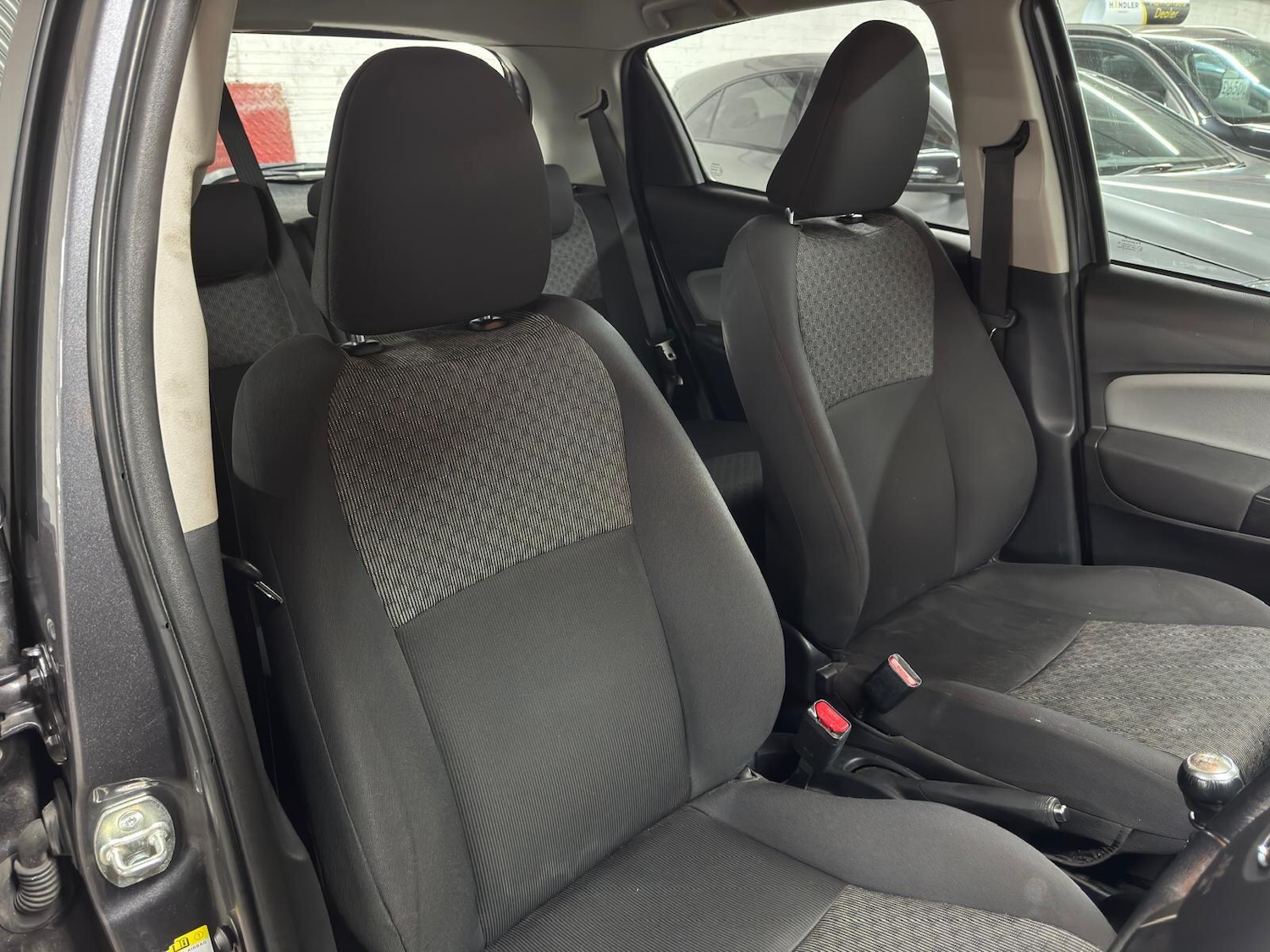 Used Toyota Yaris for sale - 78115165: Photo 12