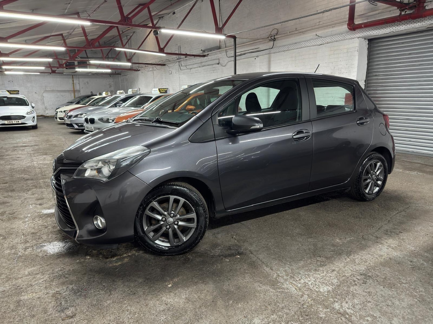Used Toyota Yaris for sale - 78115165: Photo 3