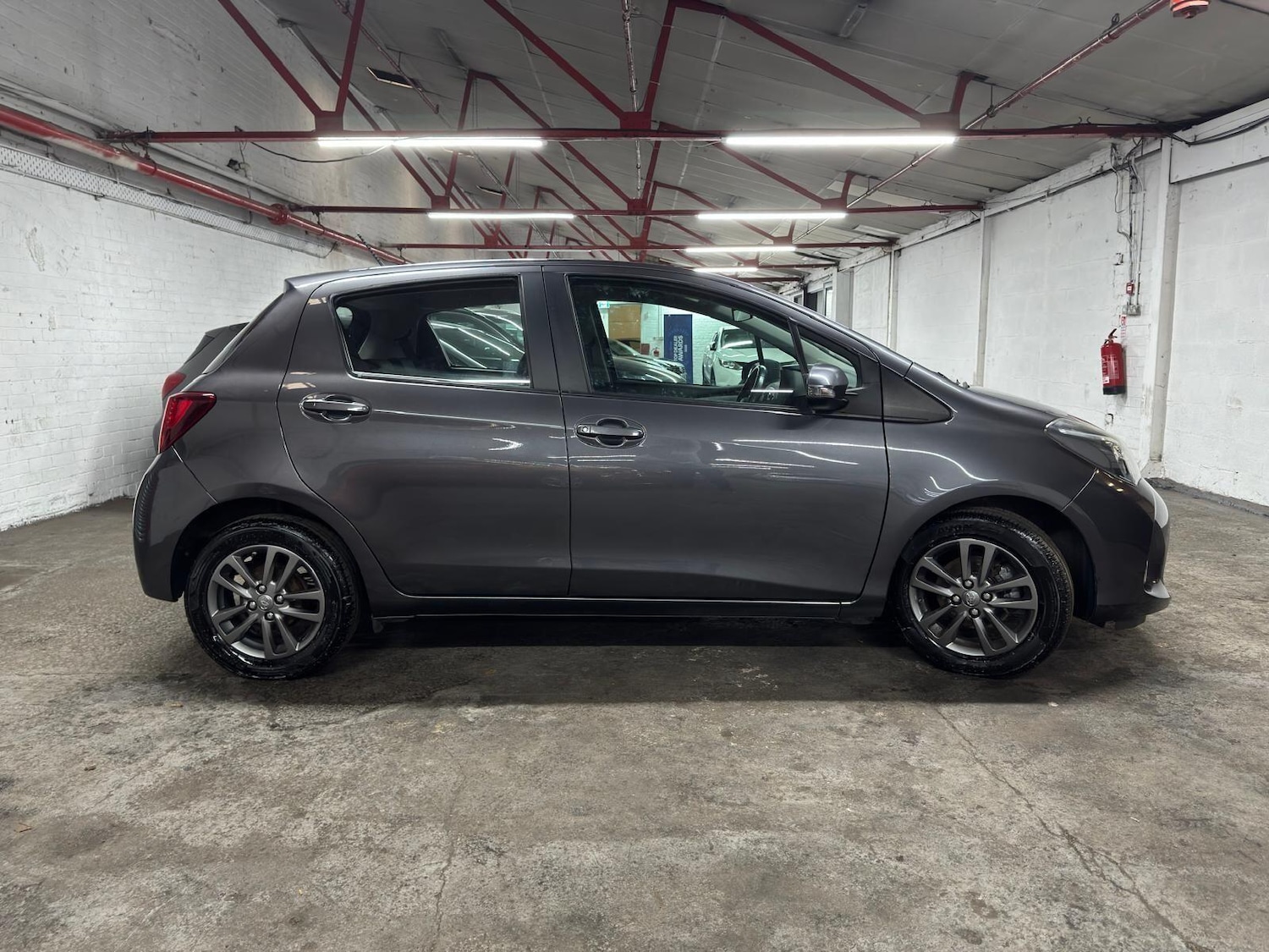 Used Toyota Yaris for sale - 78115165: Photo 5