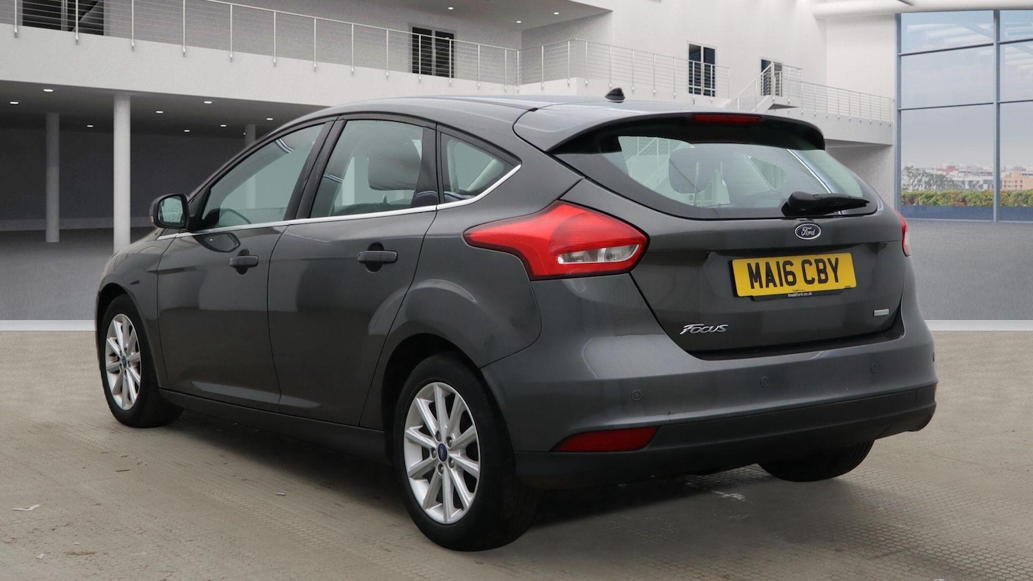 Used Ford Focus for sale - 77496403: Photo 2
