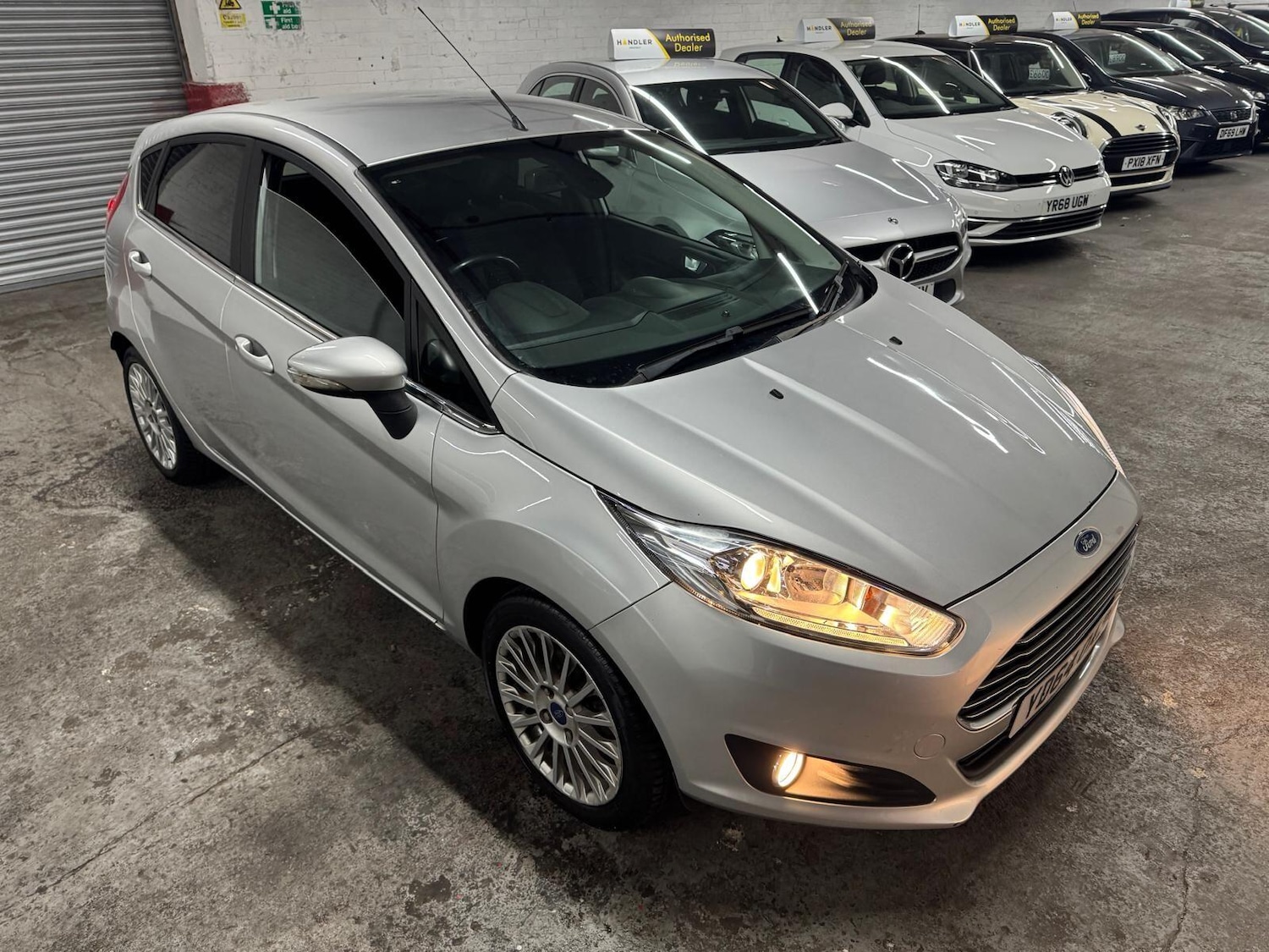 Used Ford Fiesta for sale - 76667269: Photo 2