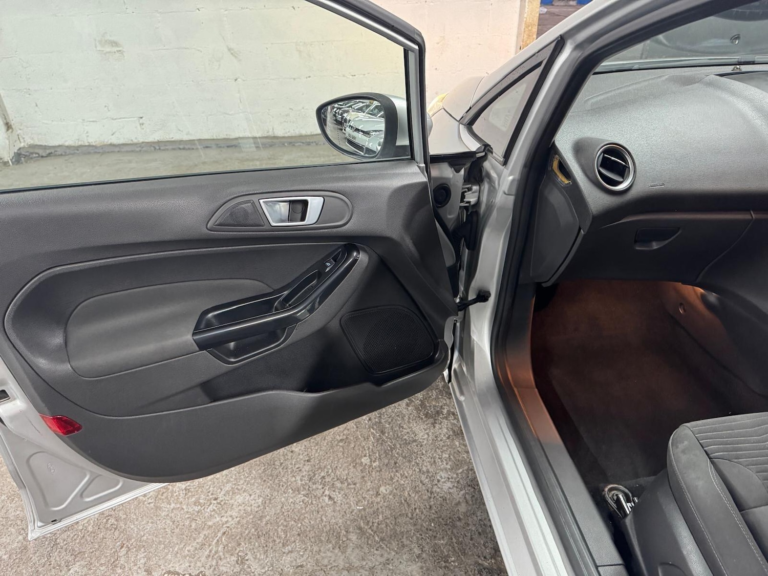 Used Ford Fiesta for sale - 76667269: Photo 28