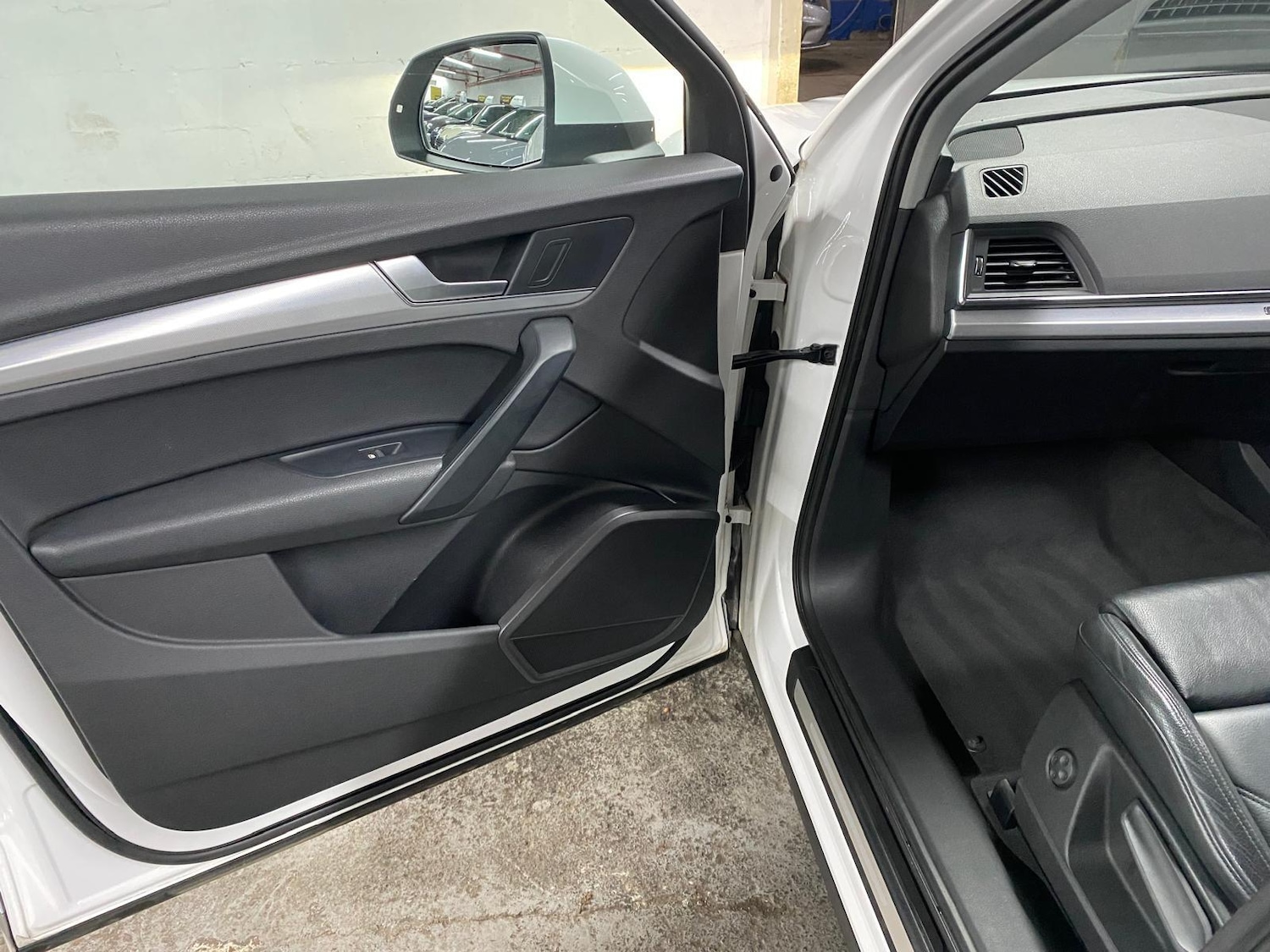 Used Audi Q5 2017 for sale - 76422714: Photo 17