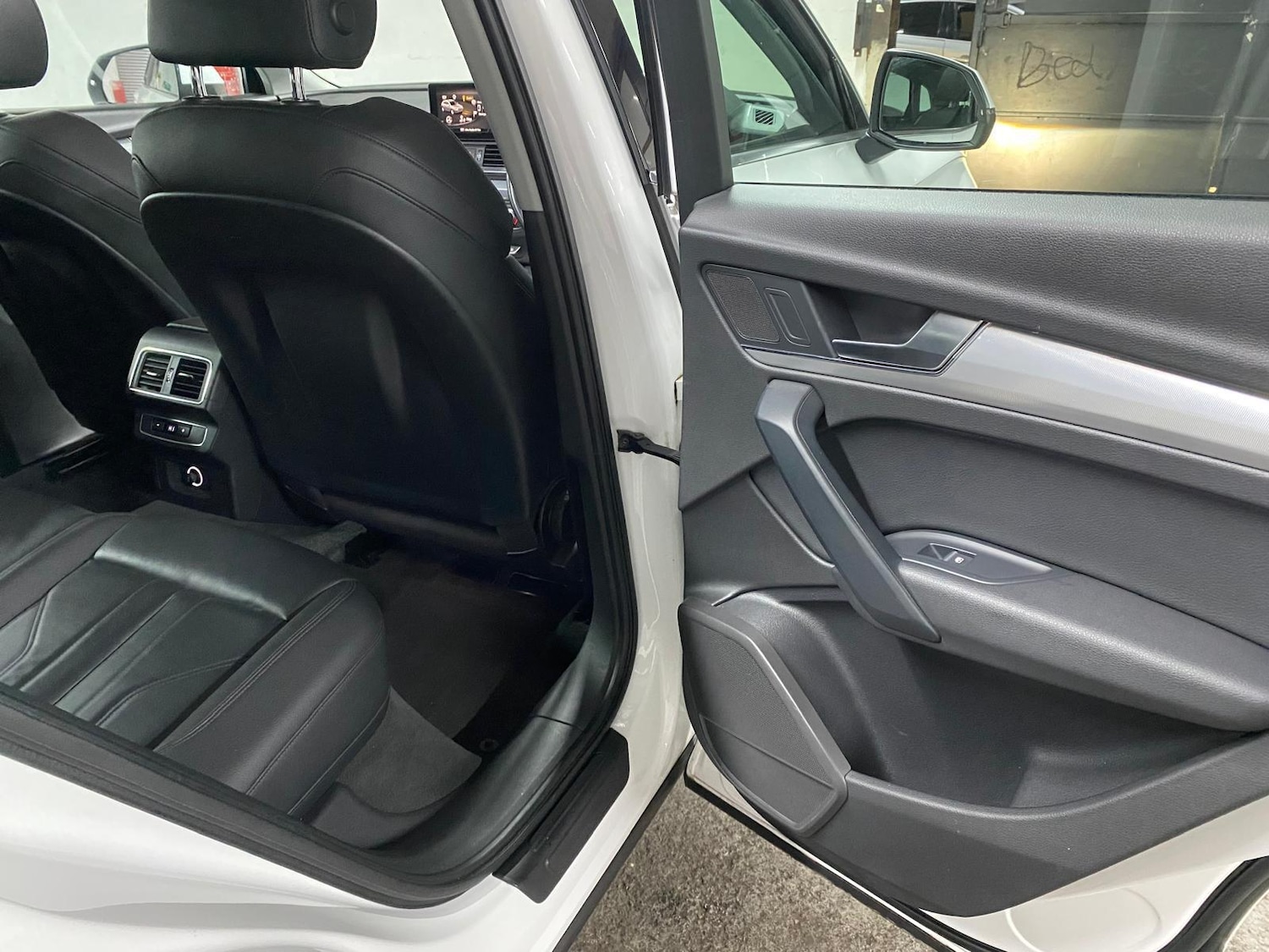 Used Audi Q5 2017 for sale - 76422714: Photo 61