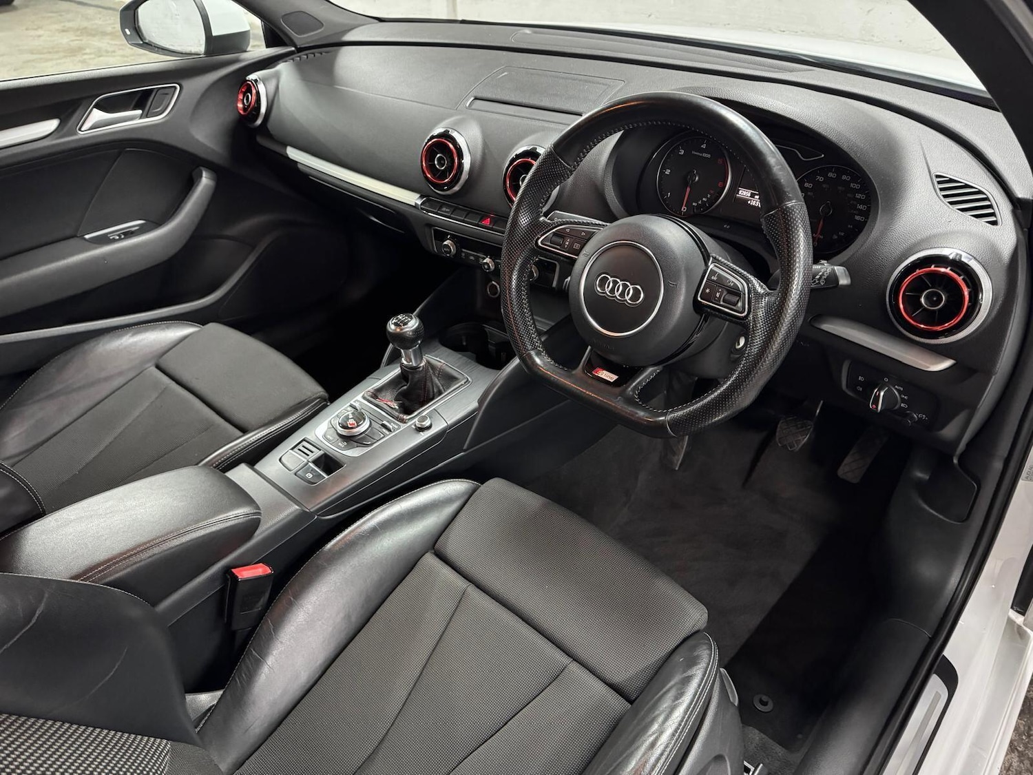 Used Audi A3 2014 for sale - 76657565: Photo 19