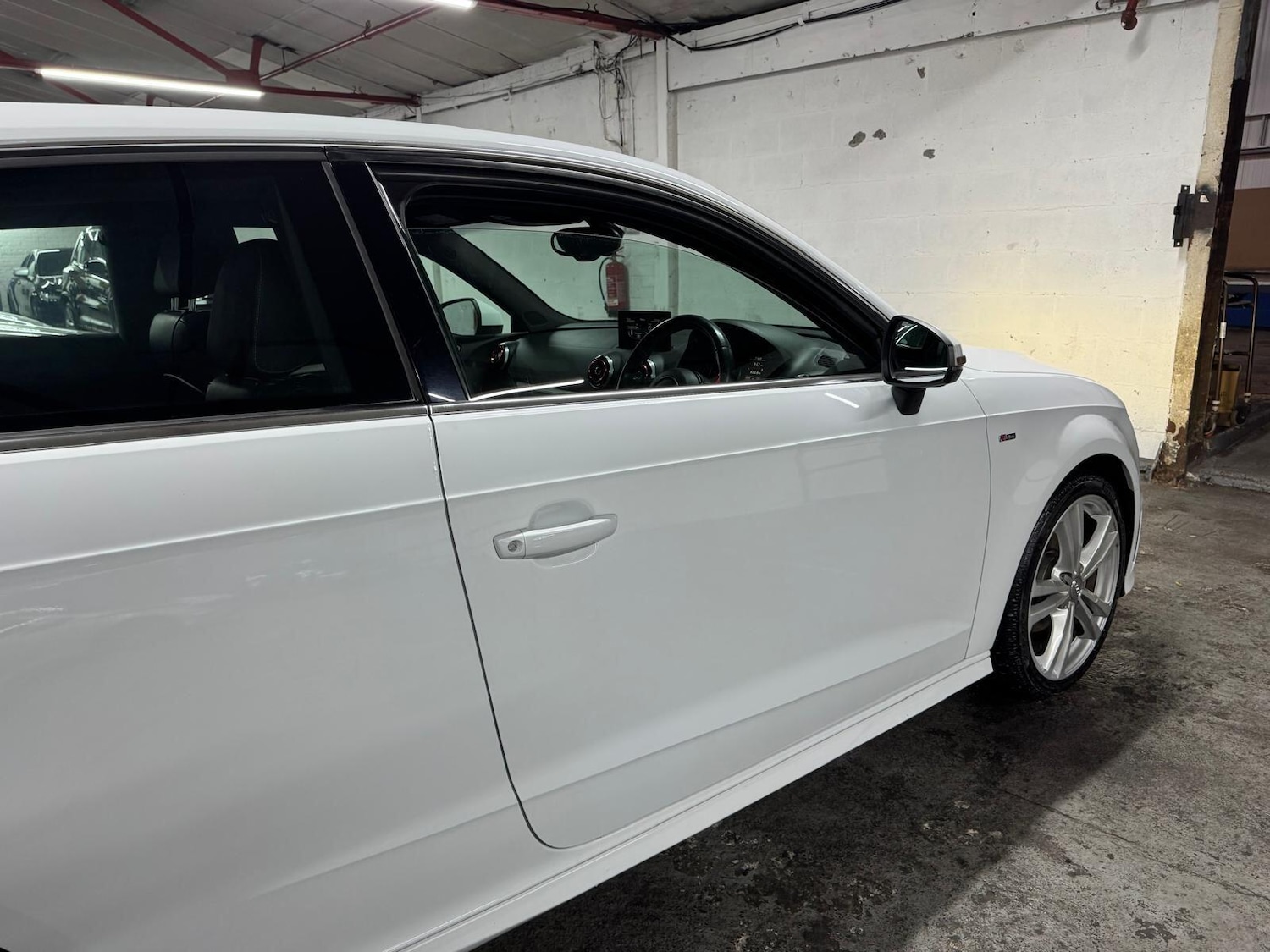 Used Audi A3 2014 for sale - 76657565: Photo 8