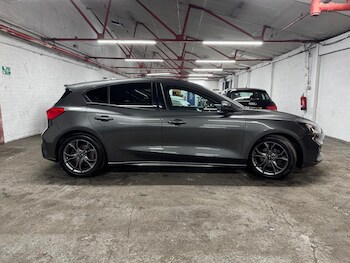 Used Ford Focus 2018 for sale - 78429275: Photo